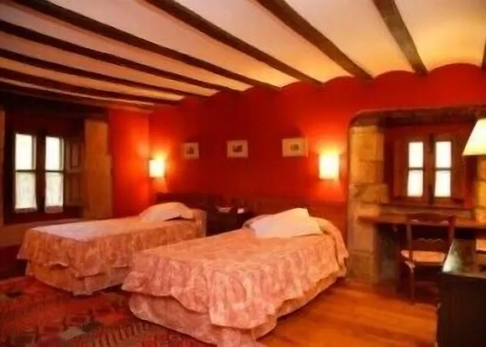 La Torre De La Quintana 4* Liendo