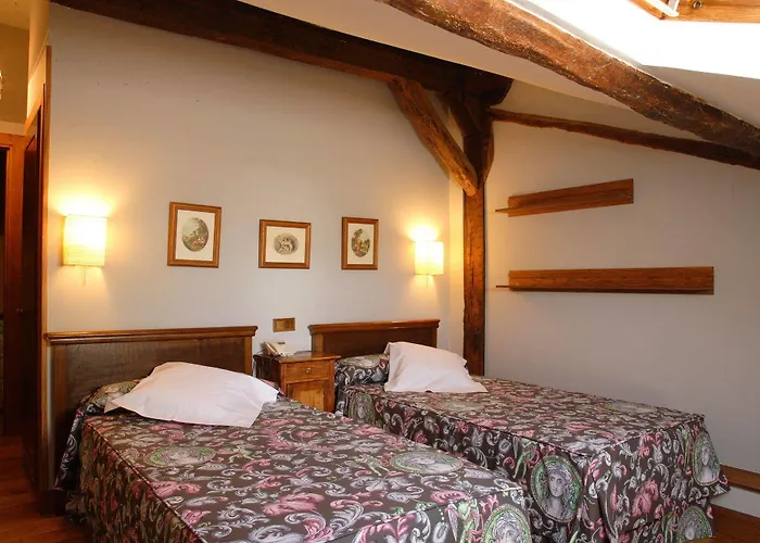 Guest house La Torre De La Quintana 4*