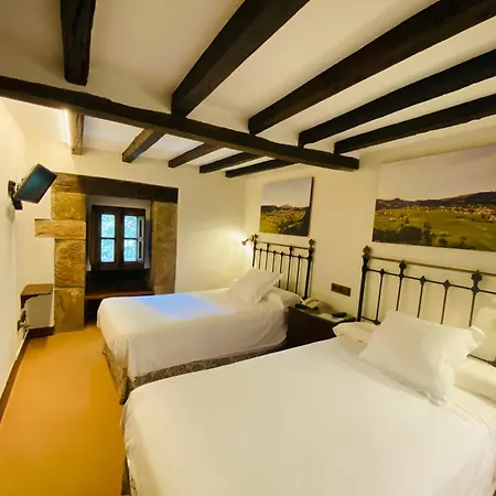 La Torre De La Quintana 4* Liendo