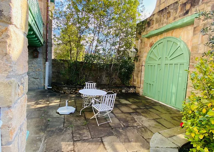 Pensión La Torre De La Quintana 4*