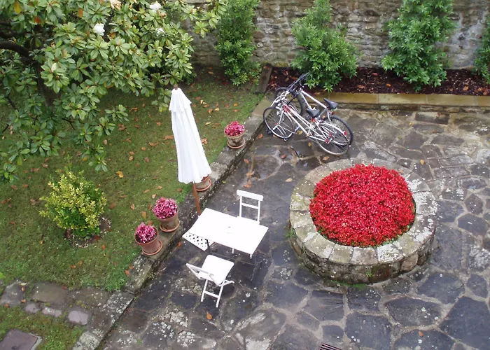 La Torre De La Quintana 4* لييندو