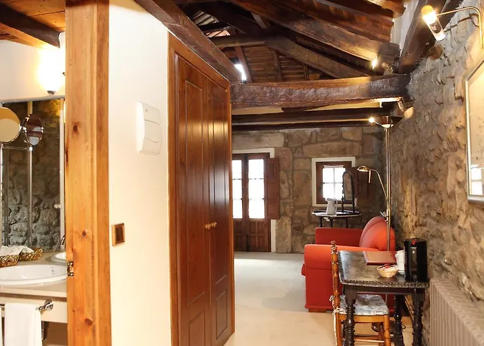 La Torre De La Quintana Pensión Liendo